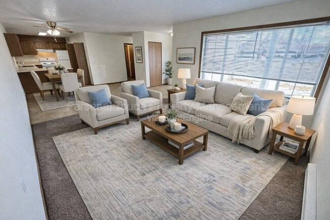 Building Photo - 455 22nd St E Unit E