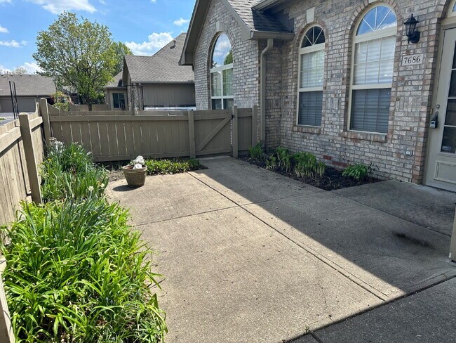 Well-Maintained Condo with 2 Bonus Rooms & Attached 2-Car Garage