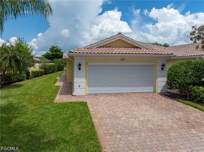 Photo - 28869 Vermillion Ln