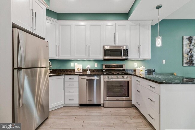 Photo - 756 Park Rd NW Unit 2