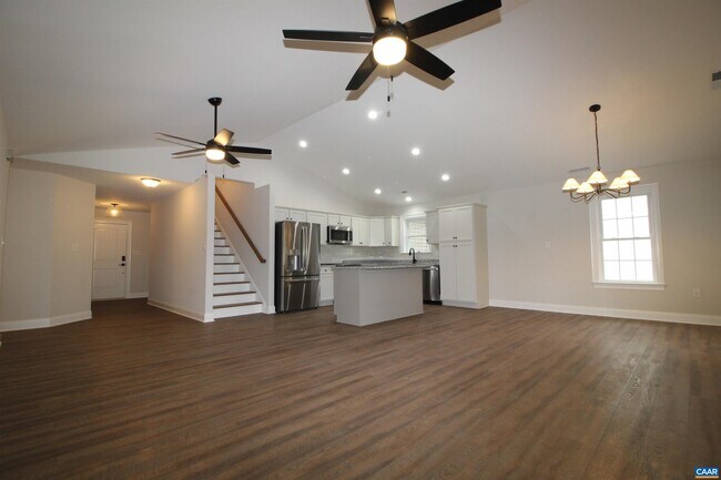 Photo - 205 Lindburgh Dr