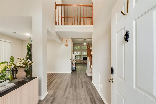 Photo - 502 Alameda Ave