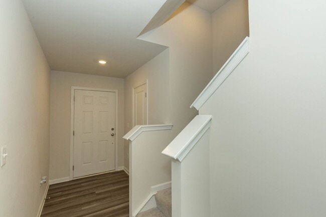 Photo - 3 Bed, 2 Full/2 Half Bath, Well Maintained...