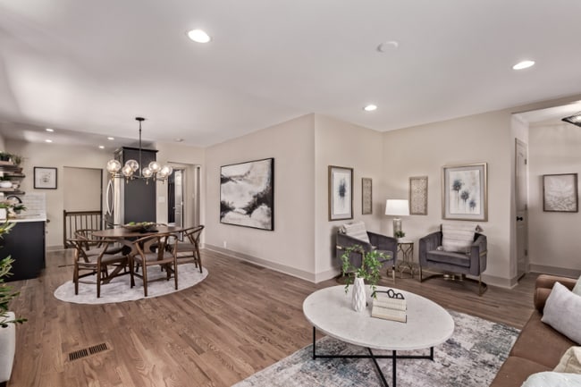 Photo - 3208 Fillmore St