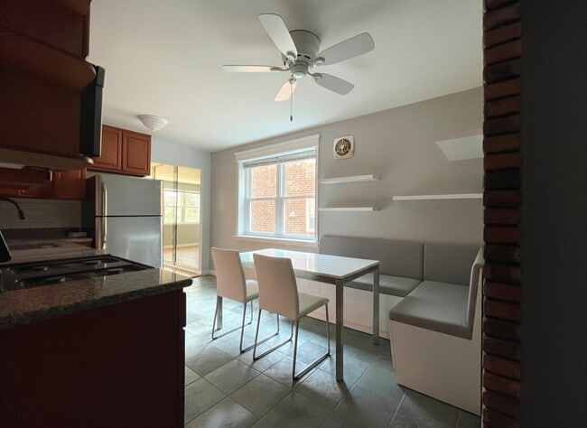 Photo - 614 Borbeck Ave Unit 1