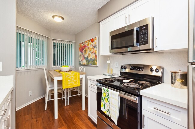 Building Photo - The Villages of Banyan Grove Rental