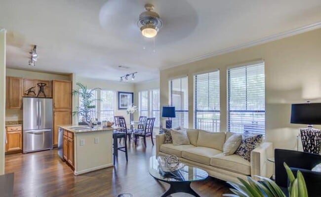 Photo - 1 bedroom in Houston TX 77063 Unidad 1292
