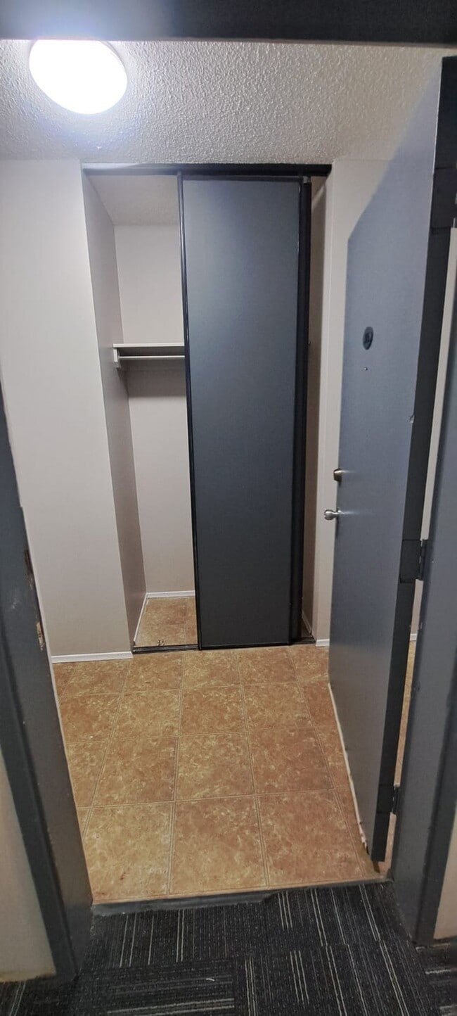 Photo - 4507-344 44 Ave Unit 305