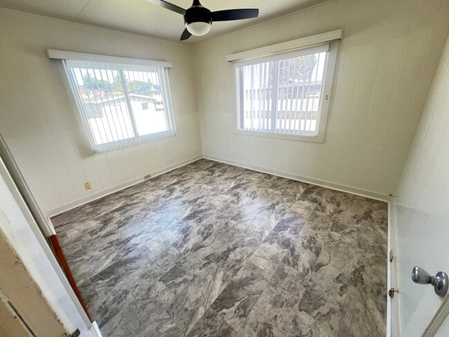 Photo - 45-569-569 Paleka Rd