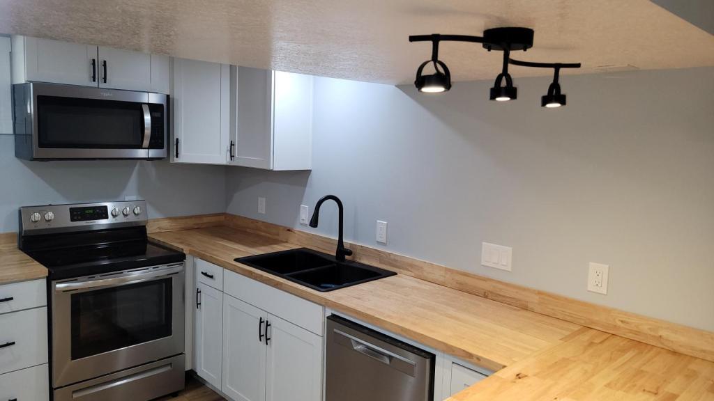 Photo - 126 S 100 E House