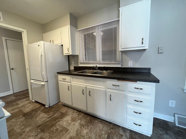 Photo - 5026/5032 W Craw Unidad 5026