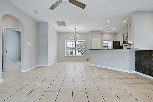 Photo - 2909 Saville Loop Unit 10c