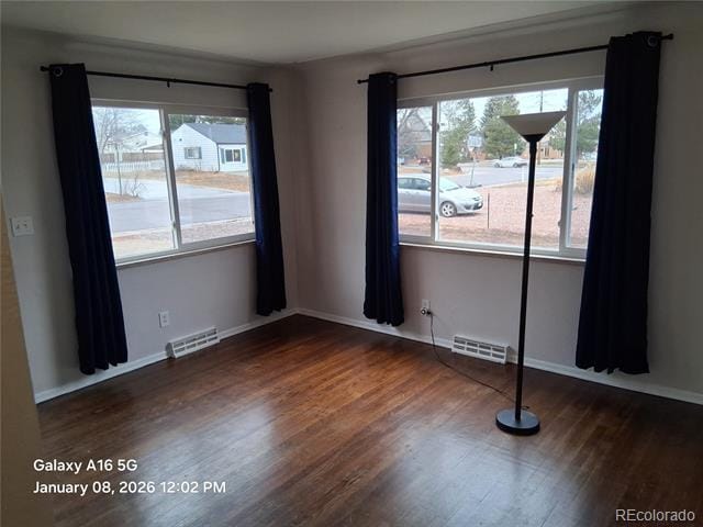 Photo - 8340 S Newland St