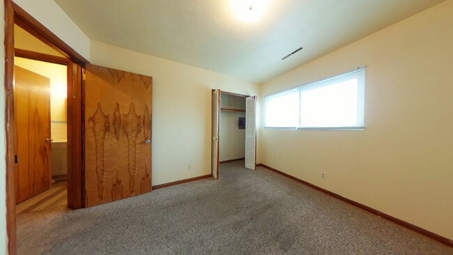 Photo - 2 Bed 1 bath Apartment Rental in Parkview area Newport News Unit Apt 11