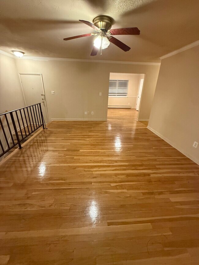 Photo - 68 W End Ave