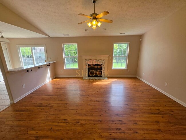 3129 Cirrus Ct