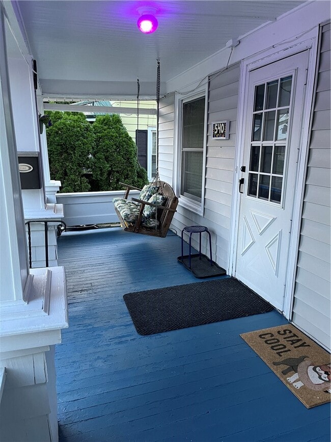 540 Decker Ave