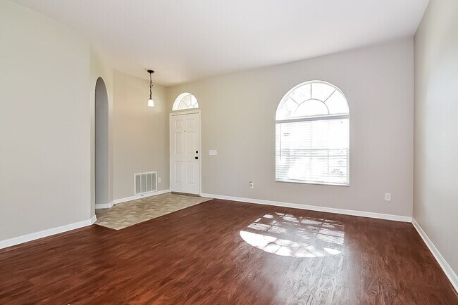 Photo - 9252 Zincoe Ln