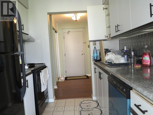 Photo - 570 Proudfoot Ln Unit 1011