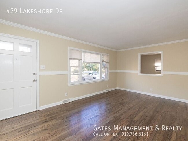 Photo - 429 Lakeshore Dr