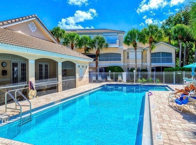 Photo - 1096 Woodshire Ln Unit C103