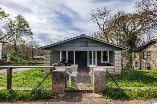 Photo - 1216 Waverly St