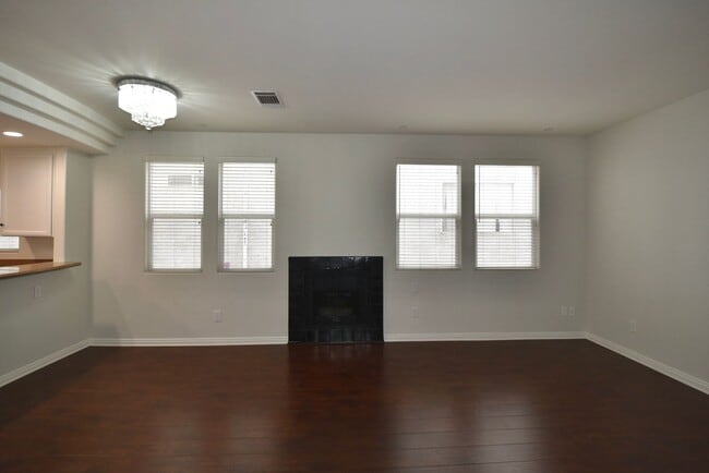 Photo - 4259 Dixie Canyon Ave Unidad 03