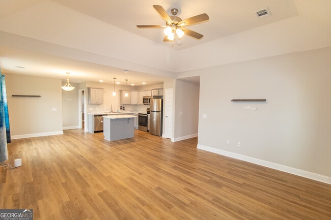 Photo - 705 Fescue Dr