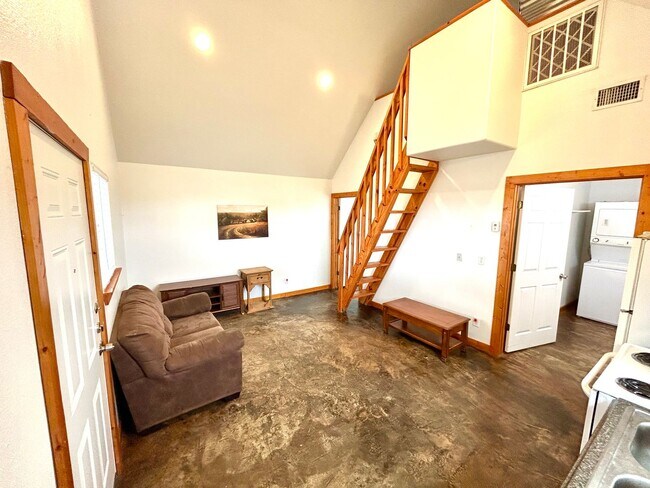 Photo - 573 TX-97 Unit 109