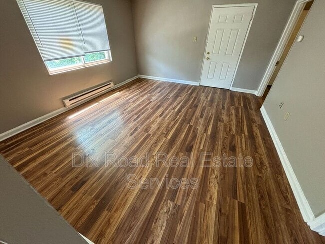 Photo - 3121 Gobel Ave