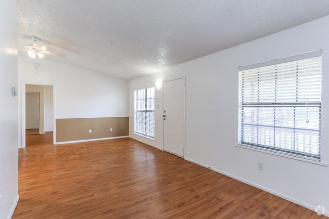 Sala de estar - Buttercup Creek Apartments