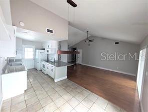 Photo - 2075 Shadow Pine Dr