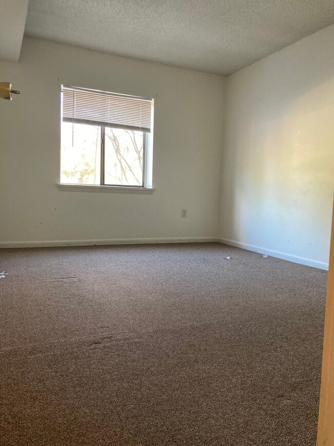 main bedroom - 11739 Ledura Ct Unidad 108