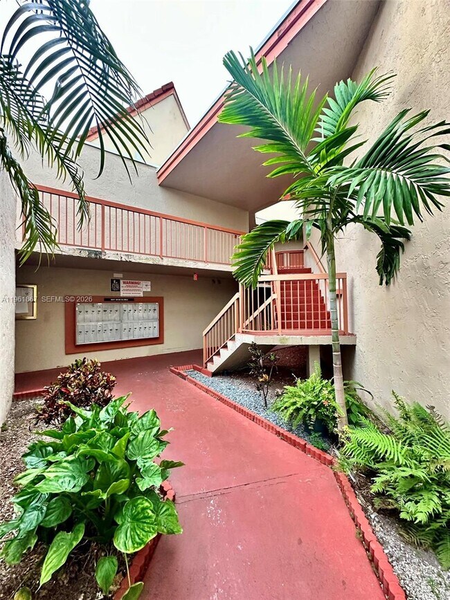 Photo - 10237 NW 9th St Cir Unit 210-4