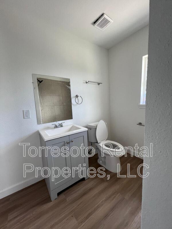 Photo - 224 W Pyron Ave Unidad Apt B