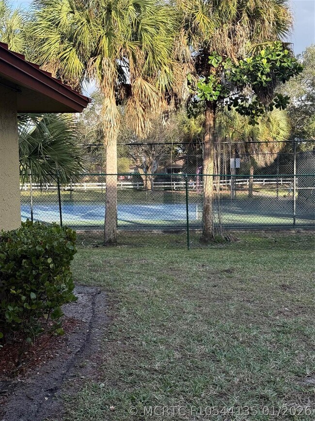 Photo - 2075 Coral Ridge Dr Unit 2075