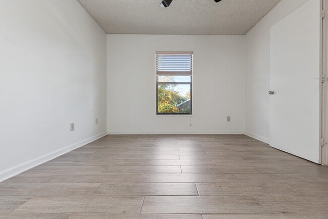 Photo - 2808 Plaza Terrace Dr Unit 808
