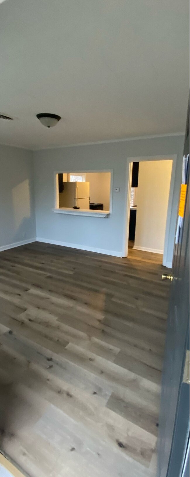 Photo - 3411 McCormick Ave