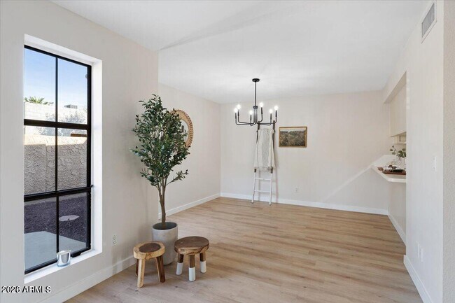 Photo - 8432 E Malcomb Dr