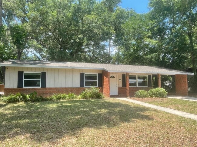 Building Photo - 4146 NW 31 Terrace Rental