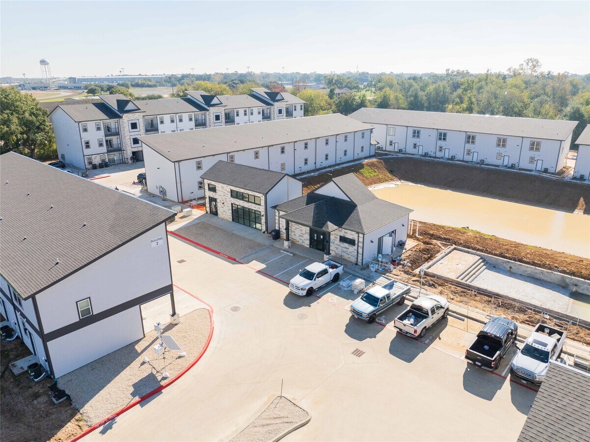 Photo - 2101 Reinke Rd Unit 7106