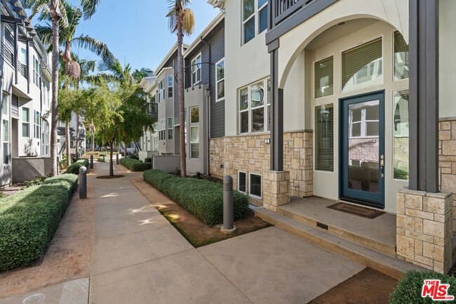 Building Photo - 6010 S Celedon Creek Unit 5 Rental