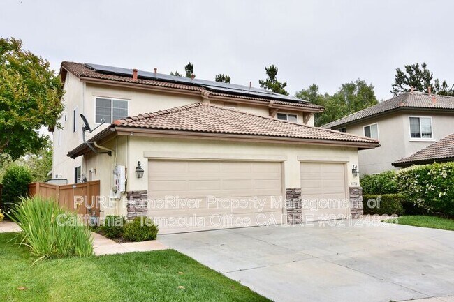 41716 Monterey Pl