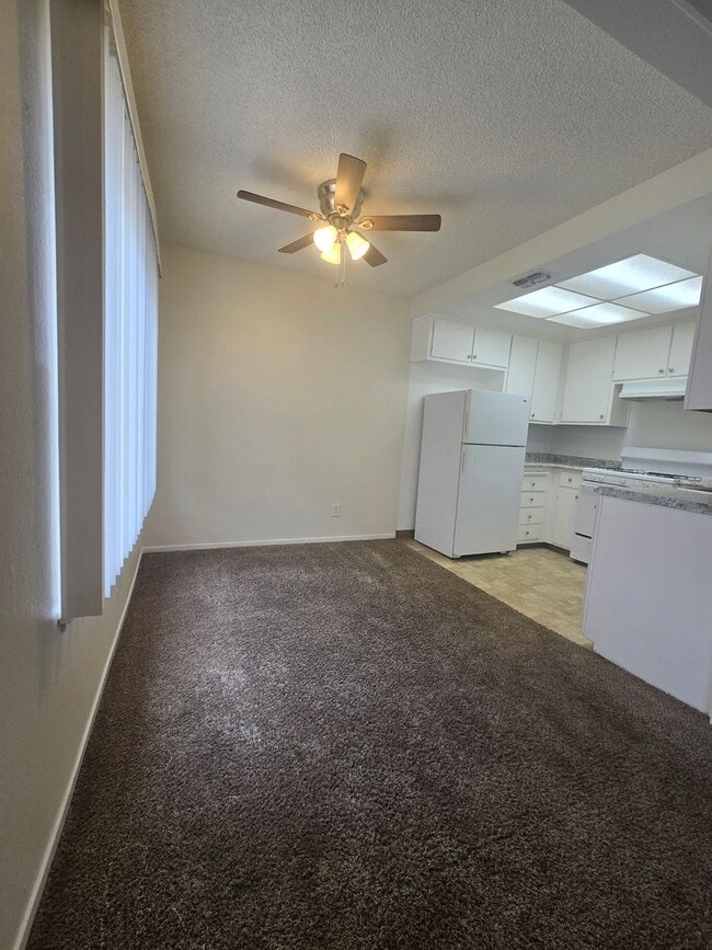 Photo - Auburn Green's 2 Bed 1 1/2 Bath