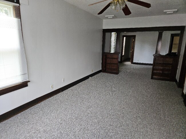 Photo - 1203 Emerald Ave Unidad 1