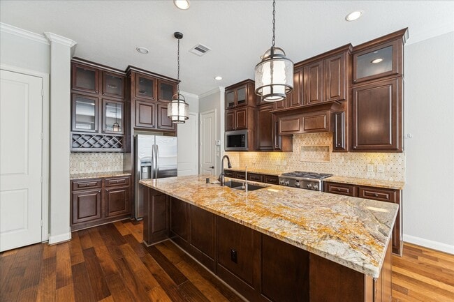 Building Photo - 43 Herons Flight Pl