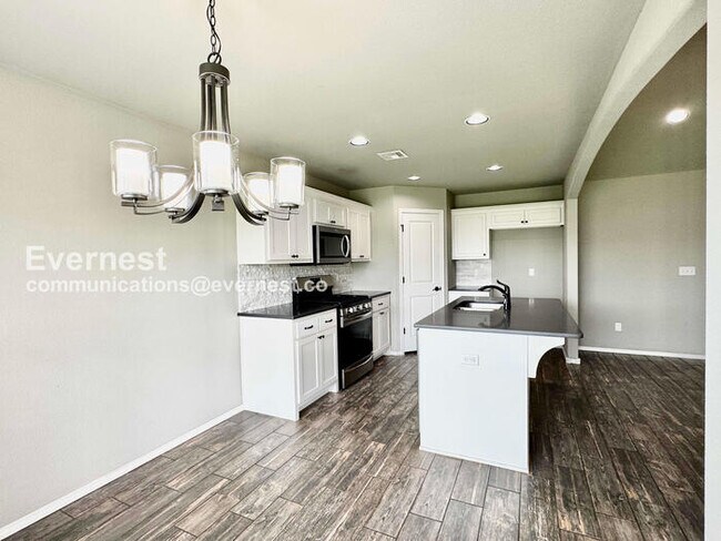 Photo - 3440 E Sandusky St