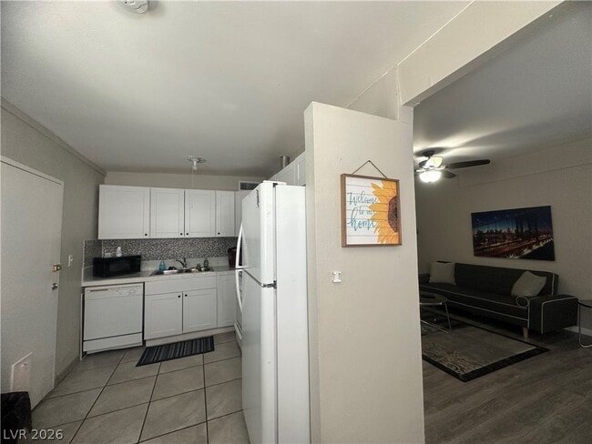 Photo - 1314 E St Louis Ave