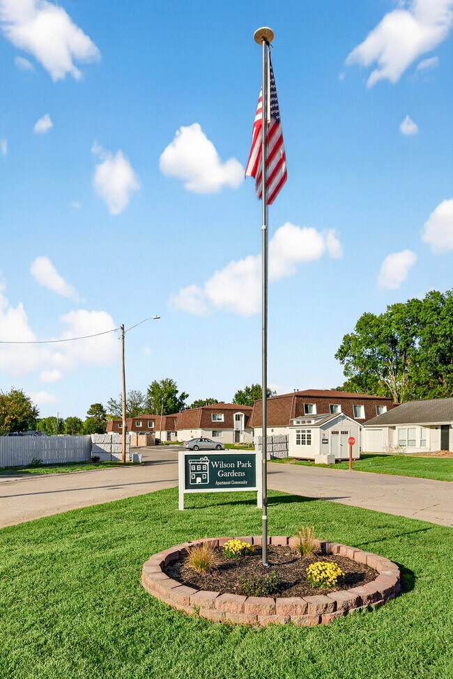 2705 Center St Unidad D
