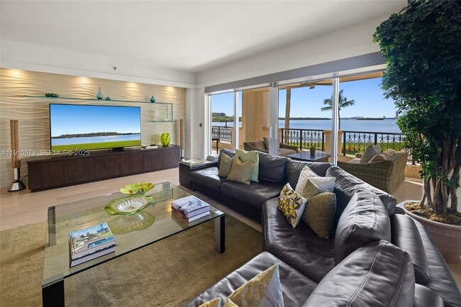 Photo - 4924 Fisher Island Dr Unit 4924